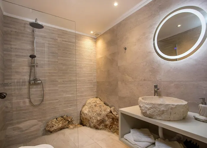 Heritage Luxury Lindos (Rhodes)